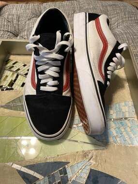 New Vans Old Skool White Sport Red Black Corduroy Sneakers Size 8.5